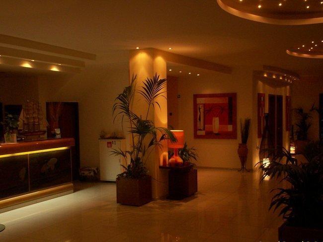 Hotel Lefkadi レフカンディ・ハルキス エクステリア 写真