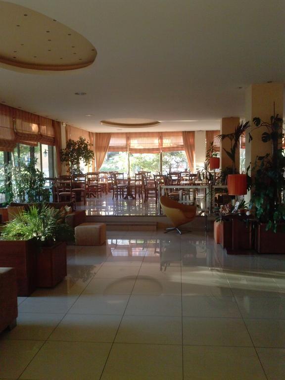Hotel Lefkadi レフカンディ・ハルキス エクステリア 写真