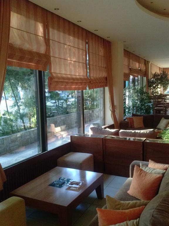 Hotel Lefkadi レフカンディ・ハルキス エクステリア 写真